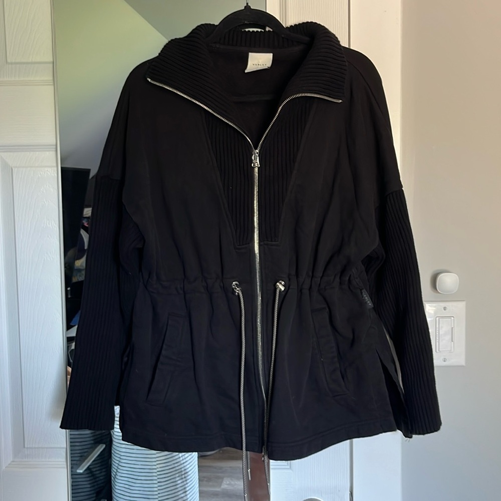 Varley Cotswold Sweater/Jacket ✨